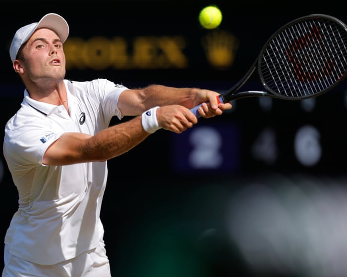Tall order: the tactics Arthur Fery must employ to shock 6ft 6in Zverev