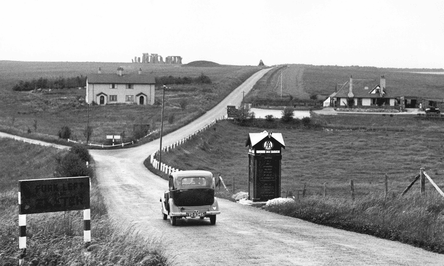 The Stonehenge custodian’s cottage and cafe.