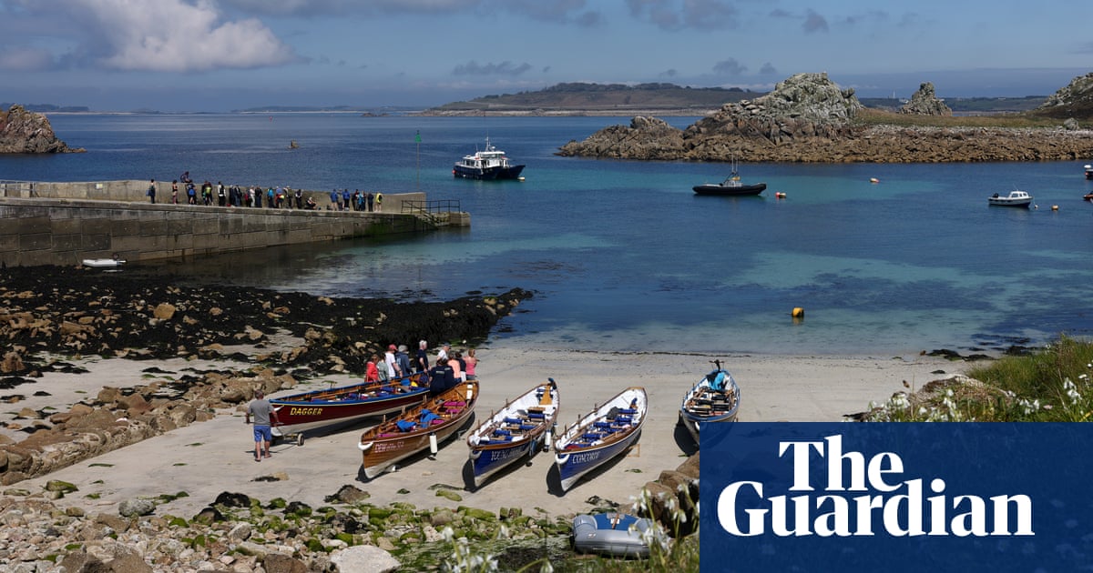 Archaeological project maps historic boat sheds on Isles of Scilly