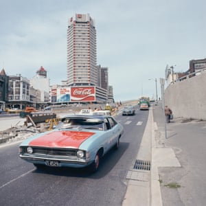A Sydney RSL taxi – an XY Ford Falcon – on William Street during construction work on the Kings Cross tunnel