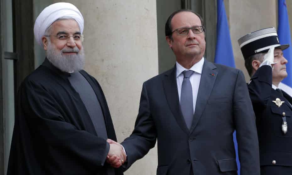 François Hollande and Hassan Rouhani before a meeting at the Élysée palace in Paris
