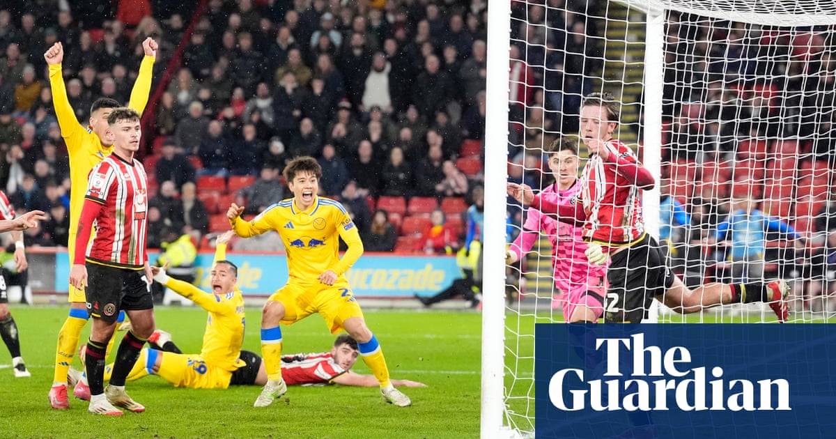 Leeds United Beats Sheffield United in Comeback Win