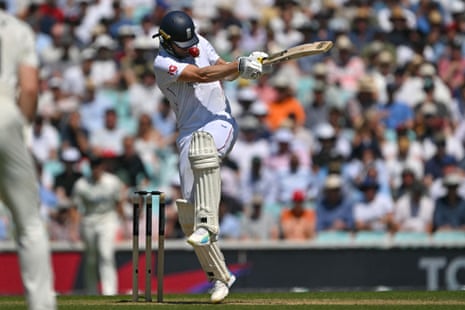 Matthew Fisher is struck on the face guard by a short ball from New Zealand's Will O'Rourke