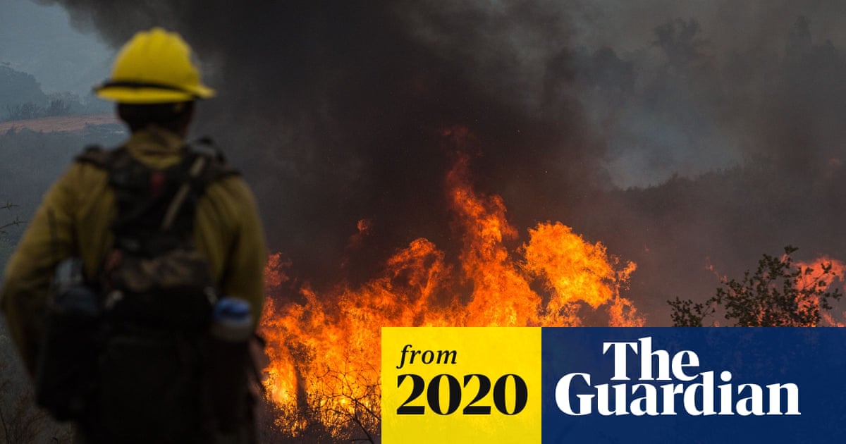 California wildfire death toll up to seven as huge blazes burn on