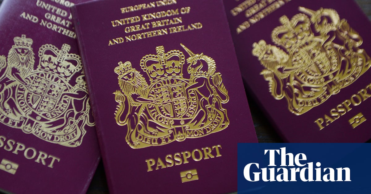 Uk passport renewal overseas