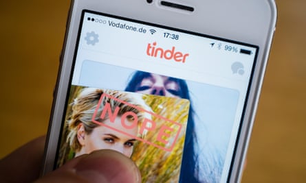 Tinder online dating app on iPhone smart phoneE5H150 Tinder online dating app on iPhone smart phone