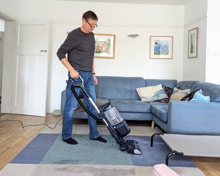 Shark Detect Lift-Away XL LA790UKT Upright Bagless Vacuum Cleaner
