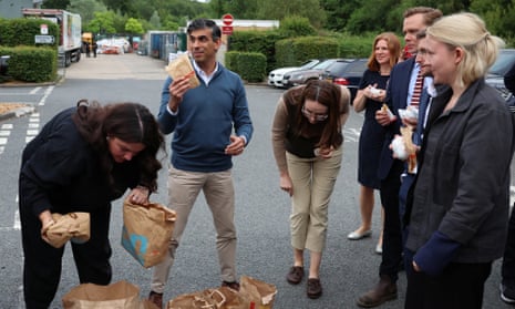 British Prime Minister Rishi Sunak purchases McDonald’s breakfast on the day of a Conservative general election campaign event at Beaconsfield service station in Buckinghamshire, 2 July 2024.