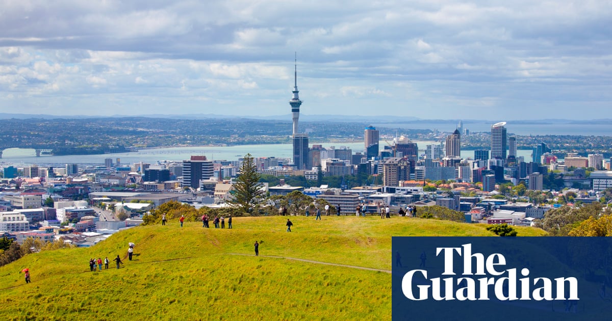 New Zealand reports first community exposure to Omicron