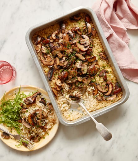 Baked rice with mushrooms and garlic from Becky Excell.