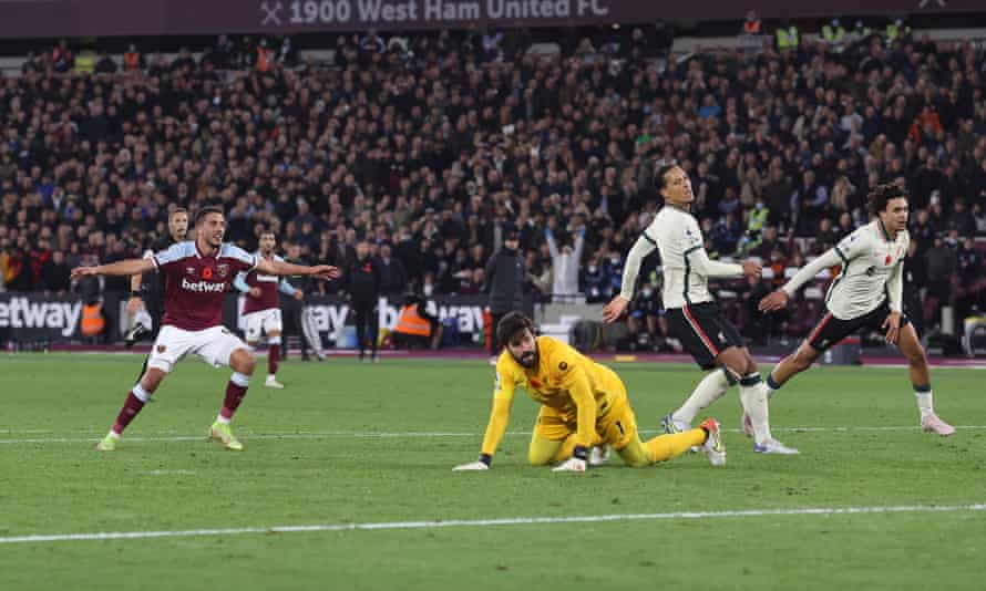 Kurt Zouma earns West Ham victory as Liverpool run ends with Alisson errors | Premier League 1 3657