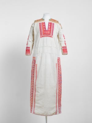 Long white and red dress