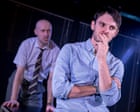 Jurassic: la battaglia tra ragione e delirio sul palco del Soho Theatre