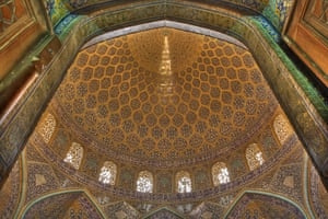 Inside the Sheik Loftallah mosque, in Isfahan, Iran. It is a Unesco world heritage site.