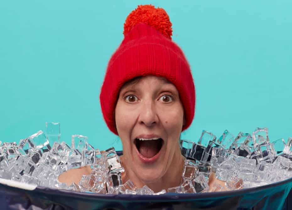 Zoe Williams wearing woolly hat in ice bath