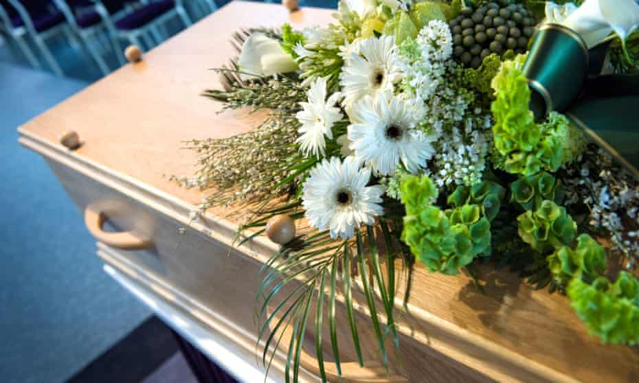 What Did My Father S Funeral Teach Me Shared Mourning Is Absurd But Essential Zoe Williams The Guardian What Did My Father S Funeral Teach Me Shared Mourning Is Absurd But Essential Zoe Williams The Guardian