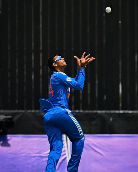Yashasvi Jaiswal of India prepares to catch a ball