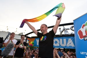 ACT chief minister Andrew Barr celebrates the result of the same-sex marriage postal vote in 2017/