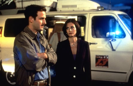 David Arquette and Courteney Cox in Scream 2 (1997).