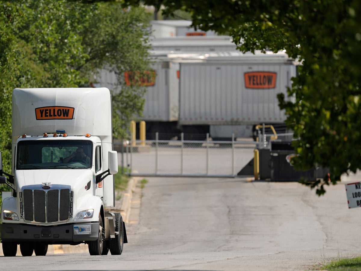Yellow Line Shipping Yellow Freight