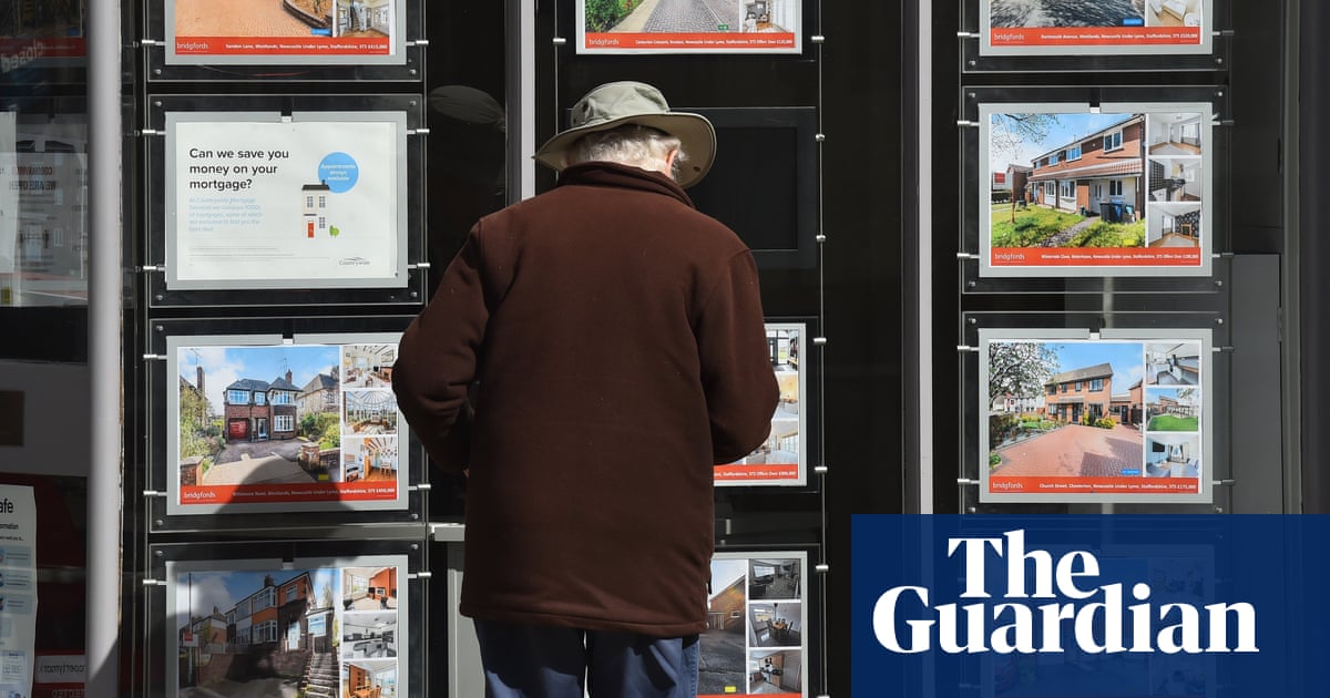 The average asking price of homes coming on to the UK property market hit a high of a third of a million pounds in May, according to figures from the 