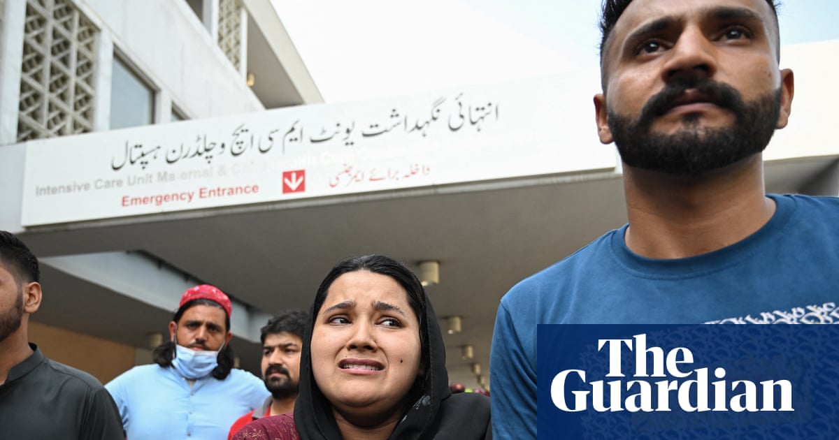 At least 14 newborn babies die in fire at Pakistan hospital’s maternity ward