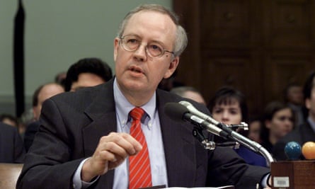 FILE: Prosecutor In Clinton Whitewater Probe Ken Starr Dies At 76FILE - SEPTEMBER 14, 2022: It was reported that Ken Starr, a former federal judge who led the investigation against former President Bill Clinton during the 1990s Whitewater probe, has died at 76 due to complications from surgery. Starr also joined former President Donald Trump’s legal team during his first impeachment trial. WASHINGTON, : Independent Counsel Kenneth Starr testifies before the House Judiciary Committee on impeachment inquiry 19 November on Capitol Hill in Washington DC. Starr is expected to testify that US President Bill Clinton misused “the machinery of government” to illegally interfere with the Paula Jones sexual harassment lawsuit and Starr’s criminal investigations. (ELECTRONIC IMAGE) AFP PHOTO by Luke FRAZZA (Photo credit should read LUKE FRAZZA/AFP via Getty Images)