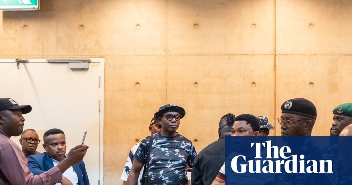 Protesters disrupt event at Nigerian museum embroiled in looted artefacts row