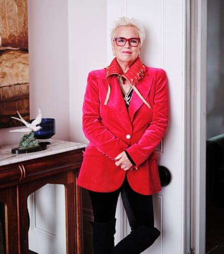 ‘I just love being 70. You are basically cooked – everything else is like icing after that’: V wears red velvet blazer by temperleylondon.com.