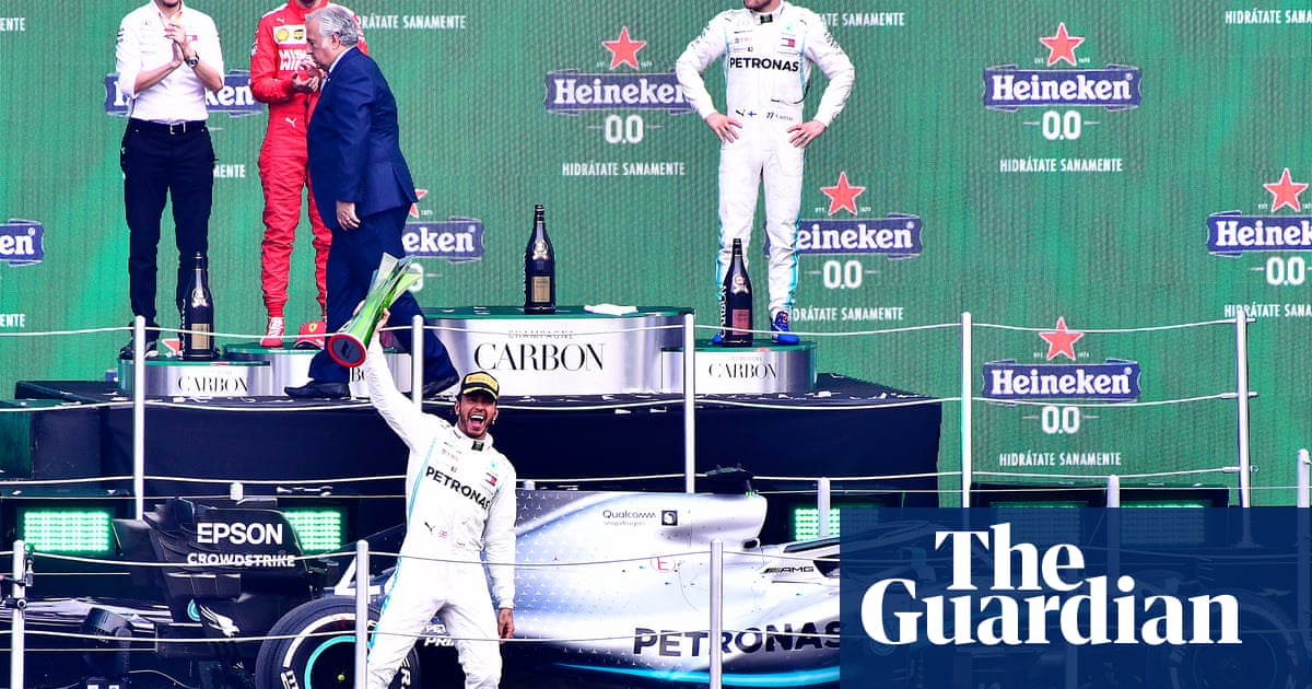 Lewis Hamilton says he will keep giving Max Verstappen plenty of space