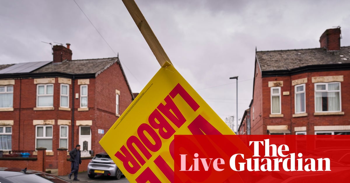 Local election campaigning enters final week as forecaster warns Labour could lose 1,850 English seats –UK politics live