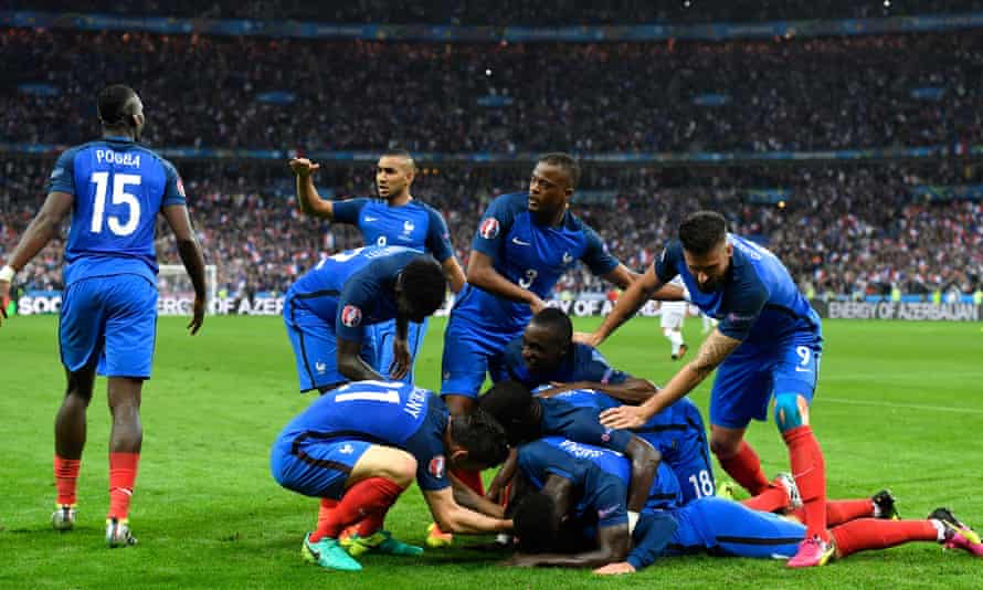 France Make Short Work Of Iceland To Coast Into Euro 16 Semi Final Euro 16 The Guardian
