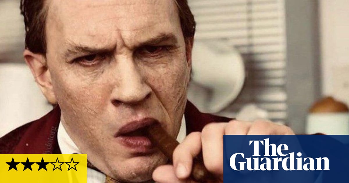 Capone review – Tom Hardy entertainingly feral as a gangster at the end of the road