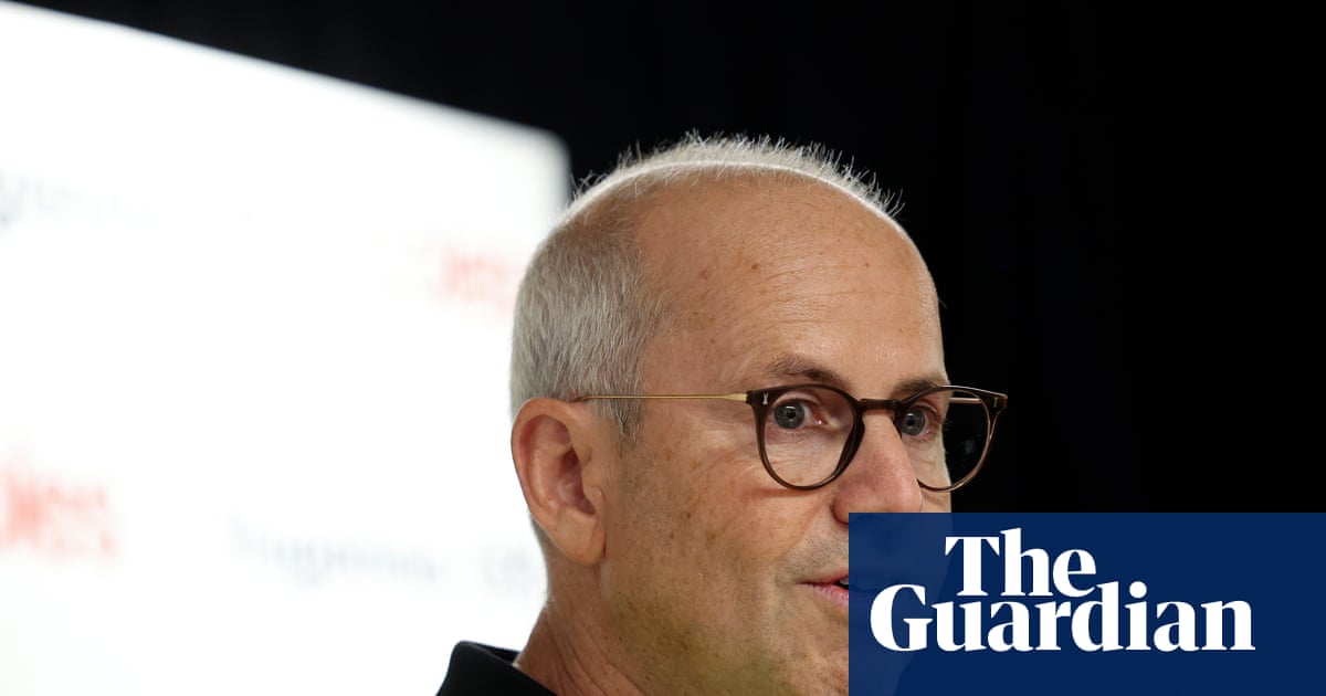 Ocado Boss Says He Won't Be 'Puppet Master' as Shares Plunge