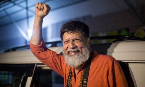 Bangladeshi photographer and activist Shahidul Alam reacts following is release from Dhaka Central Jail, Keraniganj, on November 20 2018.