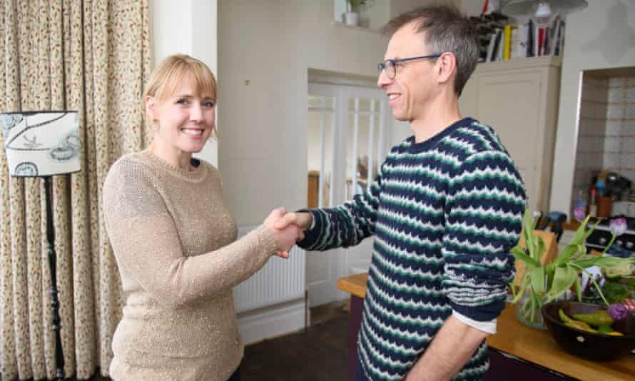 Linda Geddes and Nic Fleming shake hands.