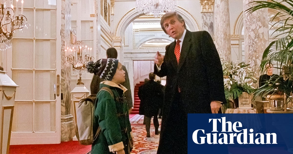 Home Alone 2 director says he fears he will be deported if he cuts Trump cameo