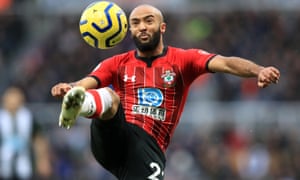 Nathan Redmond: "Es bueno que los futbolistas puedan mostrar su personalidad en cualquier forma en las redes sociales".