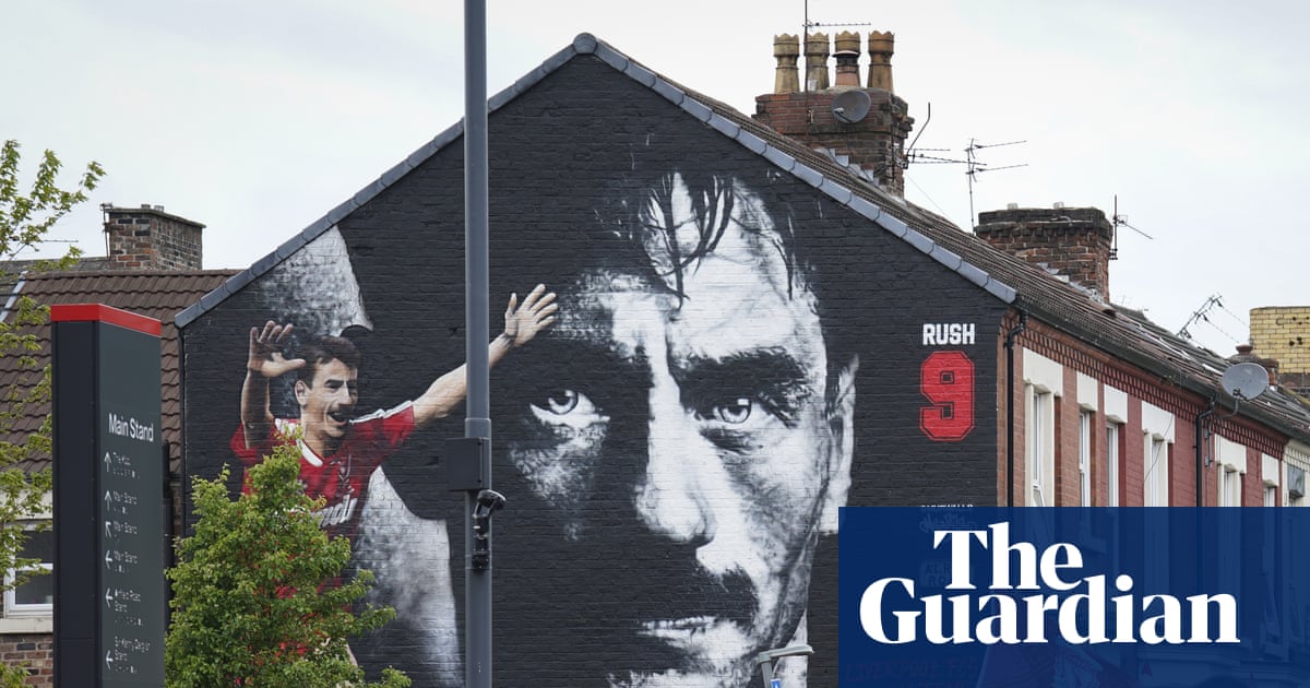 Ian Rush vuelve a casa desde el hospital tras tener que ser ingresado en la UCI por gripe | Liverpool Ian Rush vuelve a casa desde el hospital tras tener que ser ingresado en la UCI por gripe | Liverpool