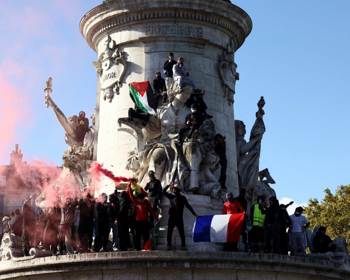 Nationwide protests in France against high prices and fraying of social security system