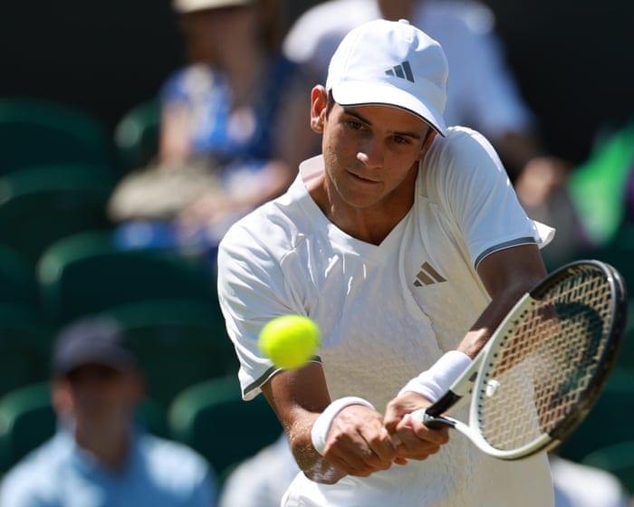 Rafael Jodar hits back to beat Pablo Carrenño Busta at Wimbledon after delay