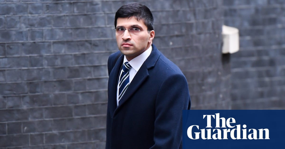 Boss of City regulator accused of threatening consumer group over £9.1bn car loan scheme