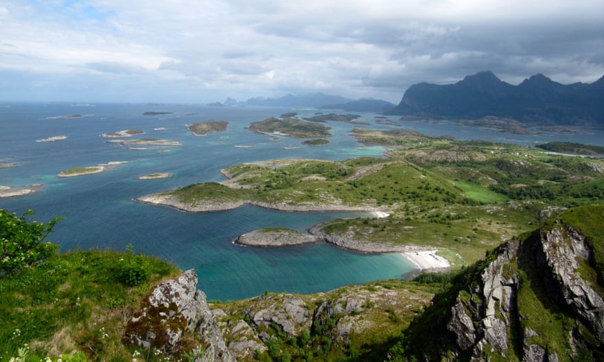 View over the Steigen archipelago