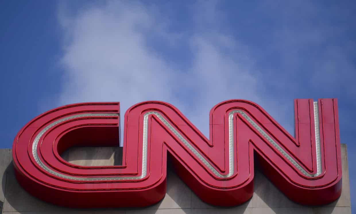 Layoffs, low ratings and a lurch closer to the right: is CNN in crisis? (theguardian.com)