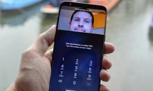 The iris scanner on the Samsung Galaxy S8+.