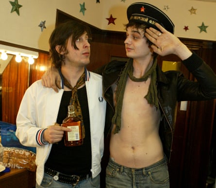 The Libertines’ Carl Barât (on left) and Pete Doherty in Glasgow, on tour in 2004