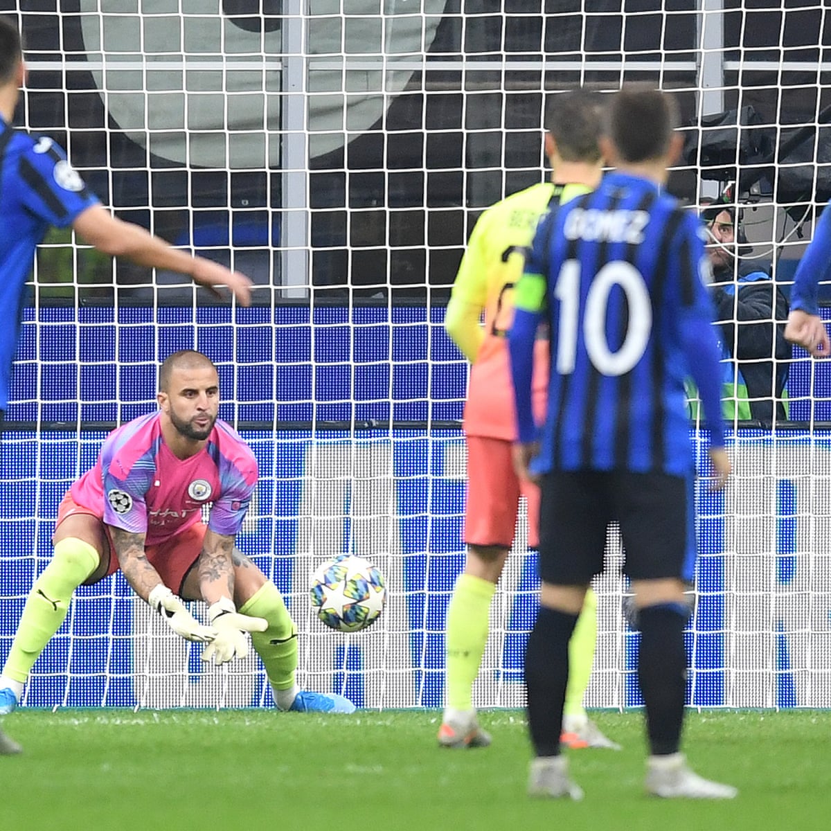 Man City Hang On Against Atalanta After Red Card Forces Kyle Walker To Go In Goal Champions League The Guardian Man City Hang On Against Atalanta After Red Card Forces Kyle Walker To Go In Goal Champions League The Guardian