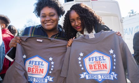 Students in South Carolina show their support for Bernie Sanders