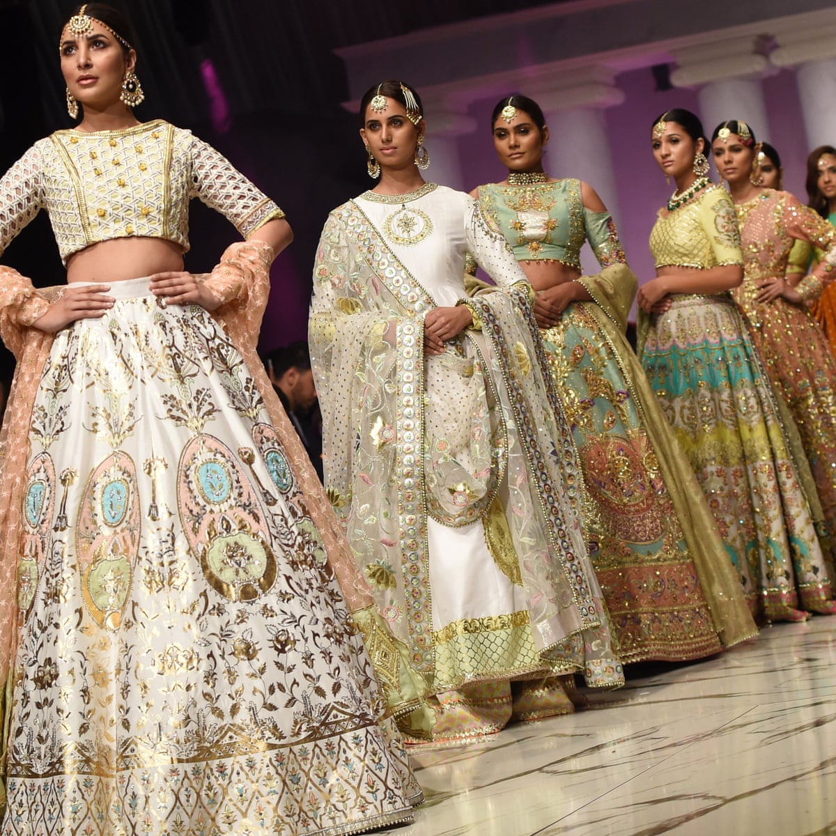 Power dressing in Pakistan: how fashion became a battleground ...