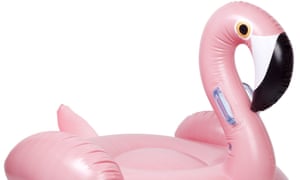 Inflatable flamingo